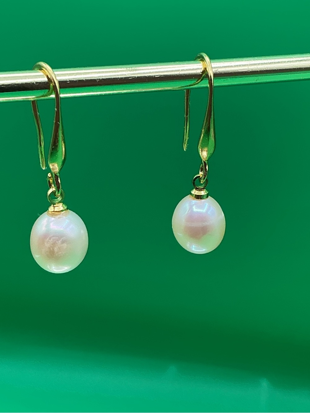 Gold Plated Pearl Drop Earrings - Classic Fresh Water Pearl - Picture 2 of 4